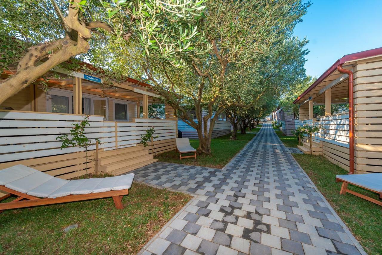 Camp Bepo Hotel Pakostane Exterior photo